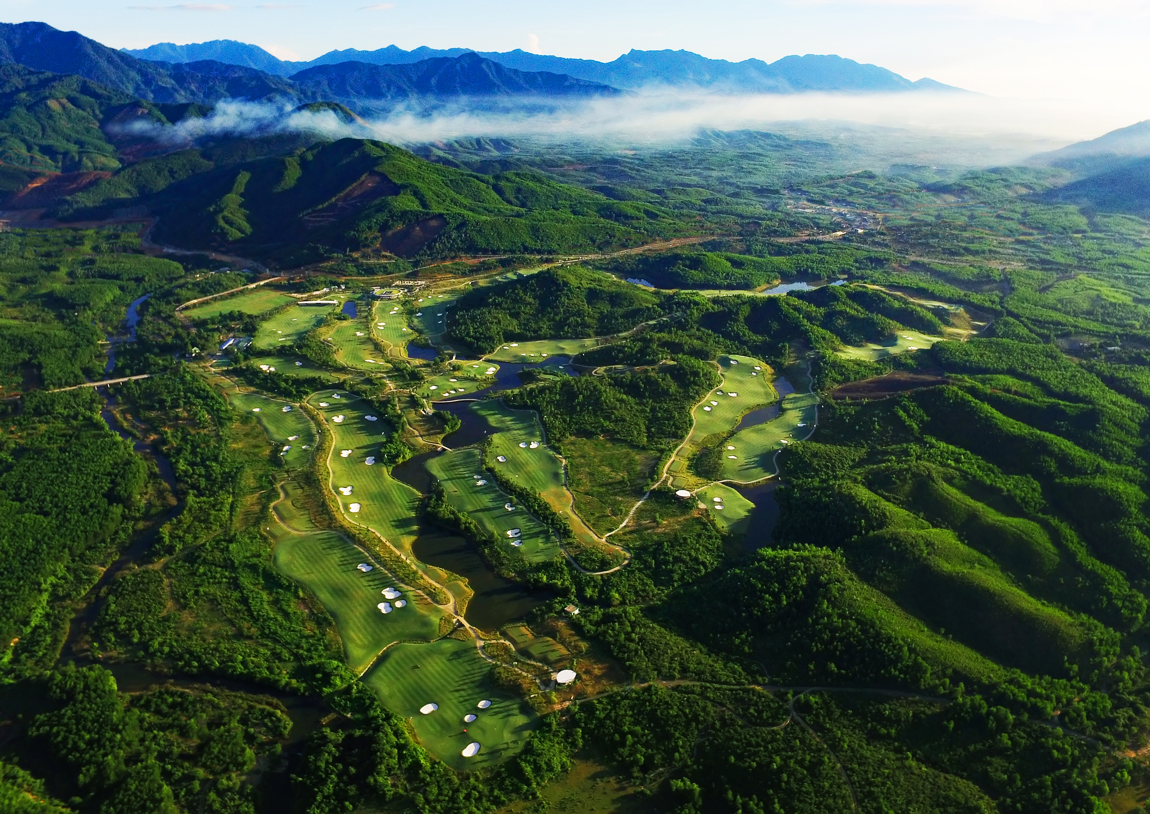 Ba Na Hills GC Light Course image 1