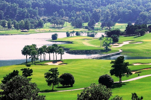 Chi Linh Star Golf & Country Club image 3