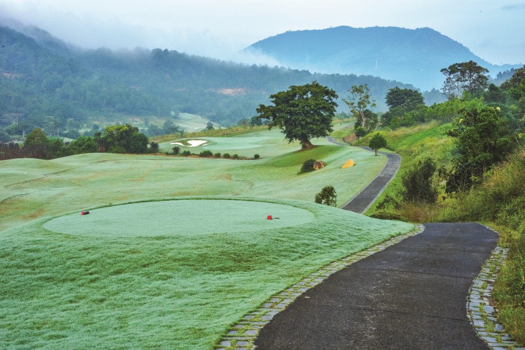 The Dalat 1200 Golf Club image 8
