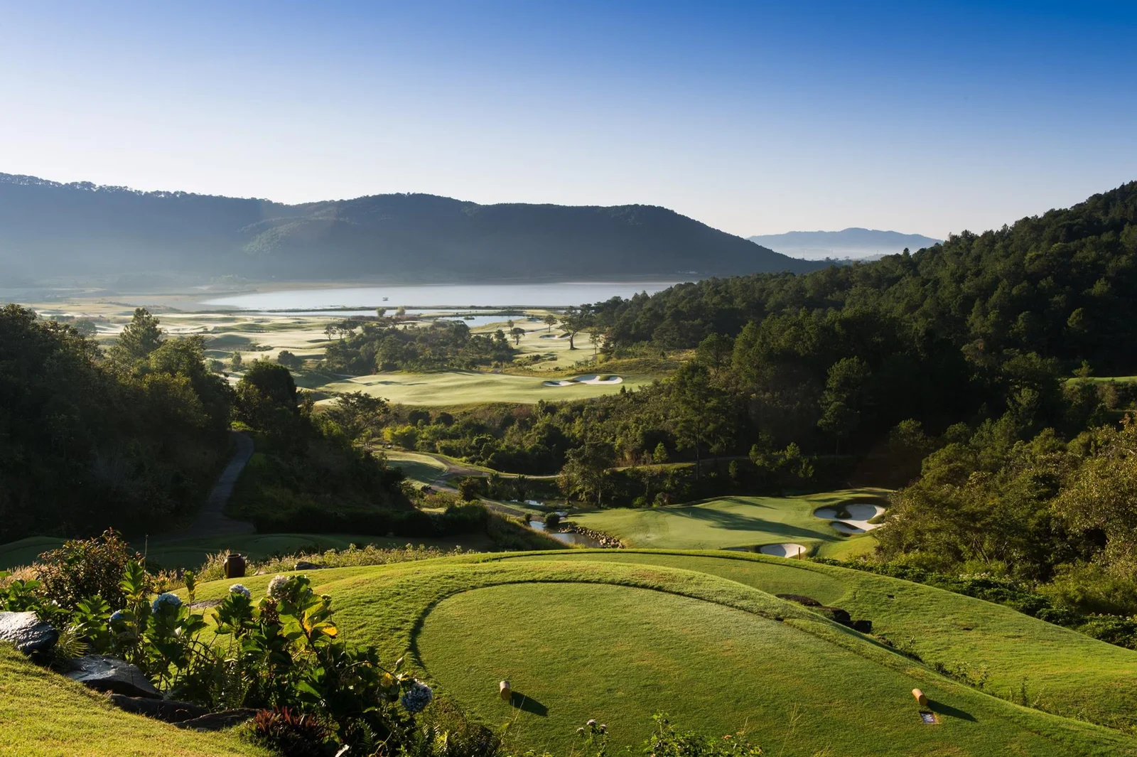 The Dalat 1200 Golf Club image 9