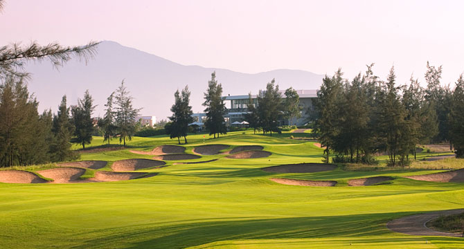 Montgomerie Links Vietnam image 1