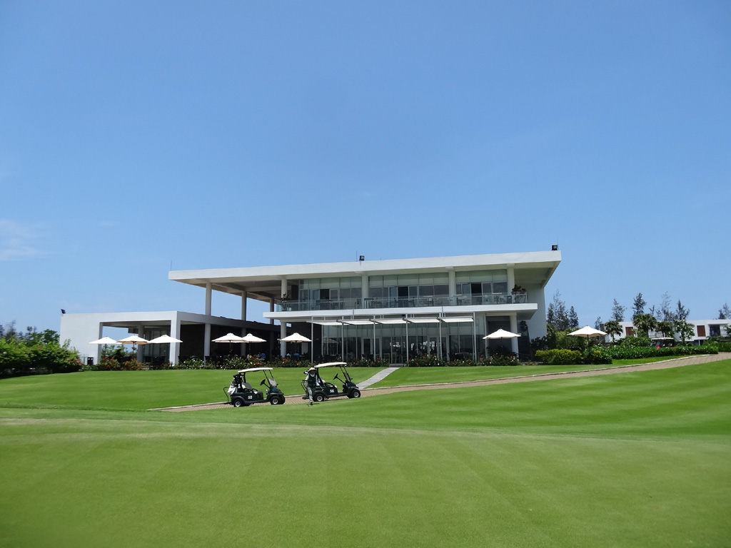 Montgomerie Links Vietnam image 2
