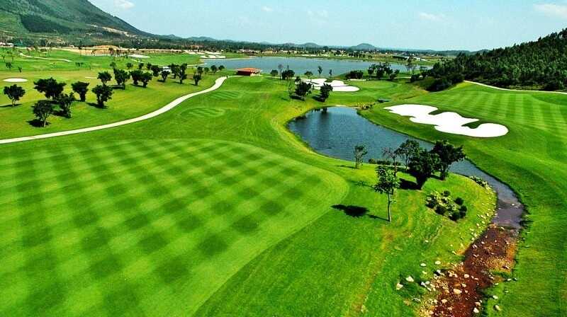 Tam Dao Golf Resort image 5
