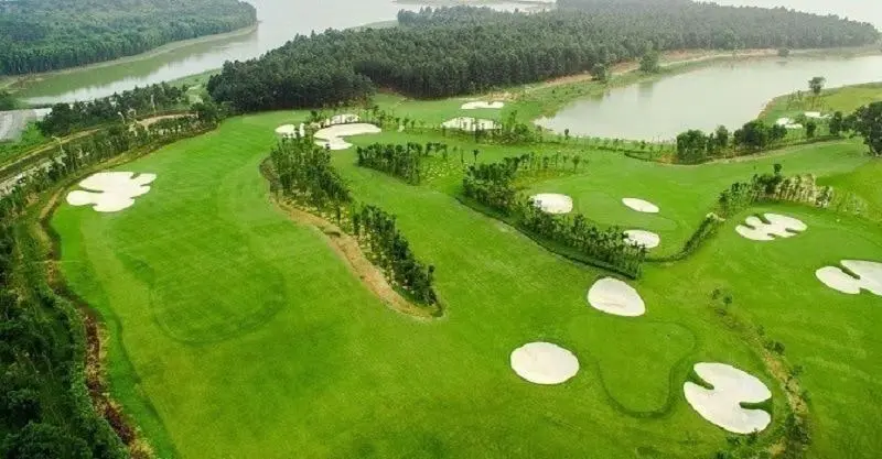 Tuan Chau Golf Resort image 6