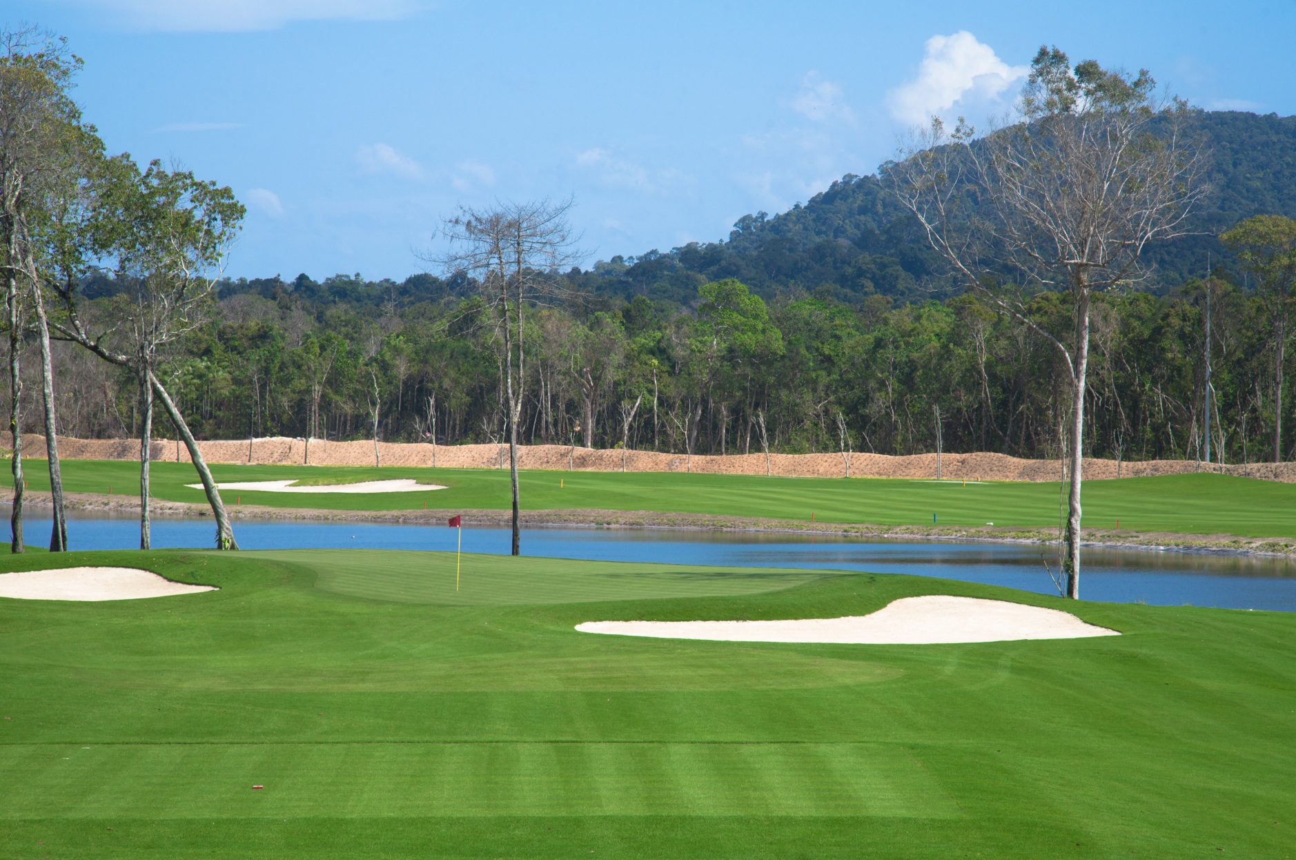 Vinpearl Golf Phu Quoc image 7